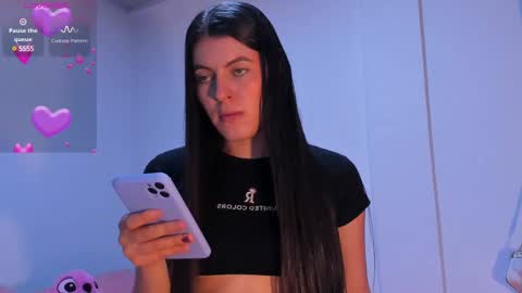 Snapshot of adela_parker chatting on February 2025 07:12:02 PM Adela Parker online show from February 2025 07:12:02 PM