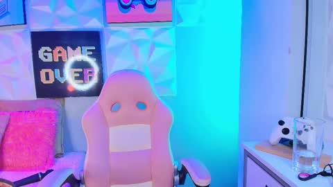 Adelaine online show from January 2026 01:32:02 AM