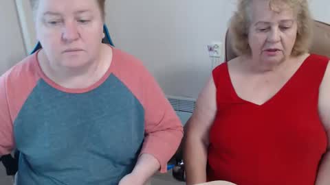 AdelAndSofia online show from December 2025 09:03:02 AM