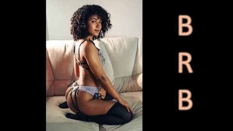 Snapshot of adele_carter_ chatting on October 2025 01:54:01 PM Andrea online show from October 2025 01:54:01 PM