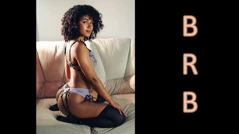 Snapshot of adele_carter_ chatting on November 2025 10:59:01 AM Andrea online show from November 2025 10:59:01 AM