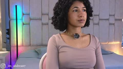 Andrea online show from April 2026 12:18:02 PM
