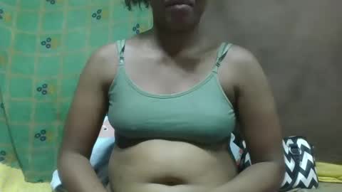 Snapshot of adelealy chatting on March 2025 10:11:02 AM adelealy online show from March 2025 10:11:02 AM