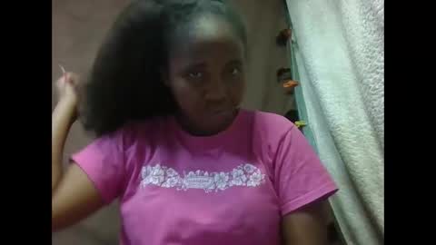 Snapshot of adelealy chatting on September 2025 03:17:02 AM adelealy online show from September 2025 03:17:02 AM