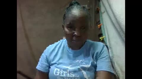 Snapshot of adelealy chatting on September 2025 08:03:02 AM adelealy online show from September 2025 08:03:02 AM