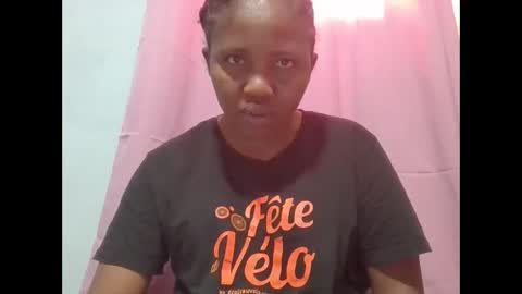 Snapshot of adelealy chatting on September 2025 02:59:01 AM adelealy online show from September 2025 02:59:01 AM