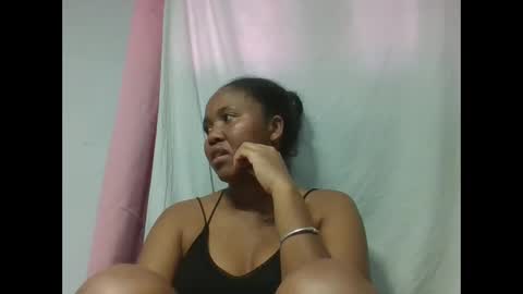 Snapshot of adelealy chatting on October 2025 06:25:01 AM adelealy online show from October 2025 06:25:01 AM