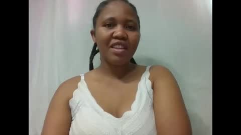 Snapshot of adelealy chatting on November 2025 04:15:02 AM adelealy online show from November 2025 04:15:02 AM