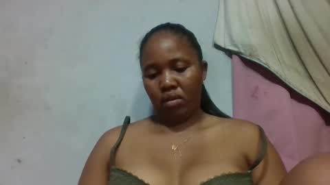adelealy online show from May 2026 05:03:02 AM
