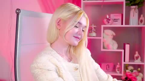 Snapshot of adelecartier chatting on April 2026 02:50:01 AM Adele 2200 -700 1000 UTCGMT 100 online show from April 2026 02:50:01 AM