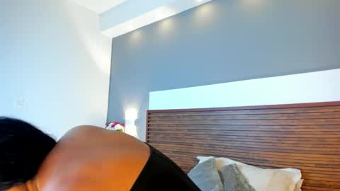 Adele  online show from October 2025 12:55:02 PM