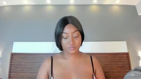 Adele  online show from October 2025 12:06:02 PM