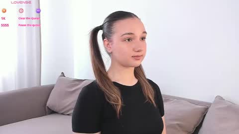 adelexx_zll online show from April 2026 04:30:02 AM