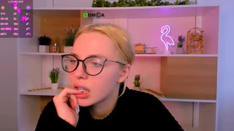 all three for u online show from November 2025 09:08:02 AM