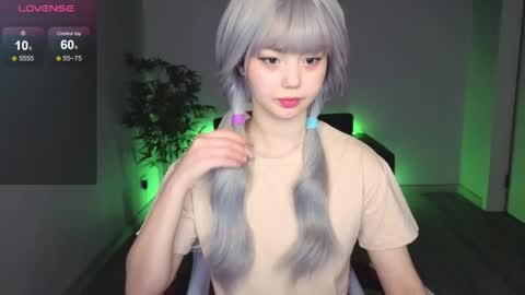 adelina__flower online show from May 2026 02:27:02 AM