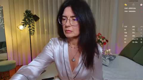Im Adelina . See you.... online show from June 2026 12:04:01 AM