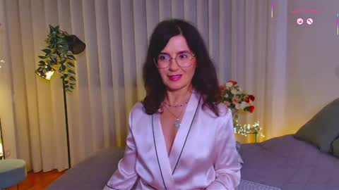 Im Adelina . See you.... online show from July 2026 09:32:01 PM