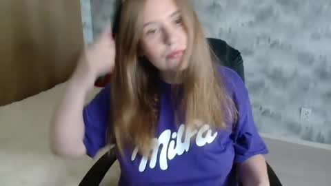 adelinalawson online show from June 2026 10:29:02 AM