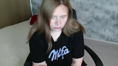 adelinalawson online show from June 2026 06:21:02 AM
