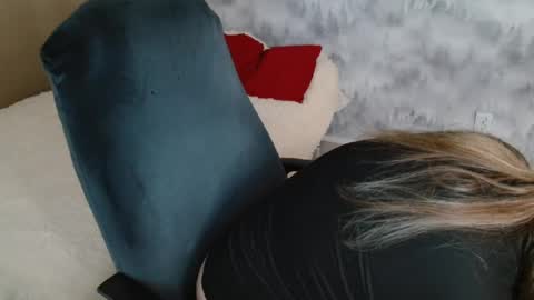 adelinalawson online show from June 2026 09:03:02 AM
