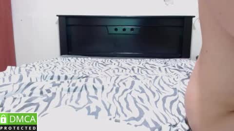   online show from December 2024 04:45:02 AM