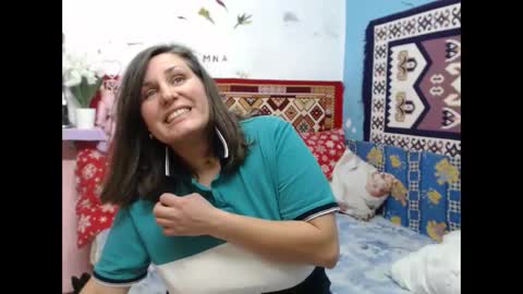 Larisa online show from October 2025 09:30:01 AM