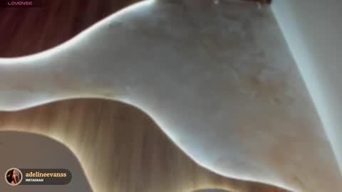 adeline online show from October 2025 04:46:01 PM