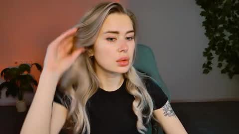 Adel online show from September 2025 09:00:02 AM