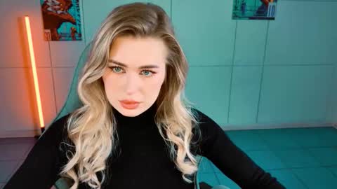 Adel online show from November 2025 01:21:02 PM