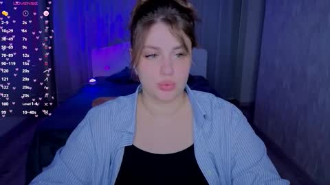 Snapshot of adelynnn chatting on September 2025 05:13:01 PM Ada online show from September 2025 05:13:01 PM