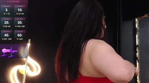 Snapshot of adelynnreed chatting on September 2025 05:51:01 AM AdelynnReed online show from September 2025 05:51:01 AM