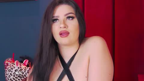 Snapshot of adelynnreed chatting on November 2025 06:27:01 AM AdelynnReed online show from November 2025 06:27:01 AM