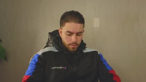 Snapshot of ades_lowe chatting on October 2025 11:40:01 AM Ades online show from October 2025 11:40:01 AM