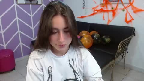 Adhara online show from November 2025 01:54:02 PM