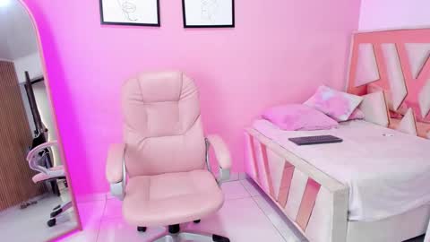 ADHARA online show from October 2025 01:42:02 PM