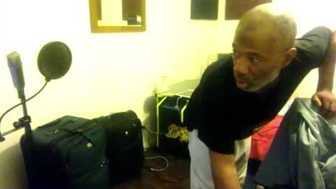 adick_ting online show from November 2025 03:38:01 AM