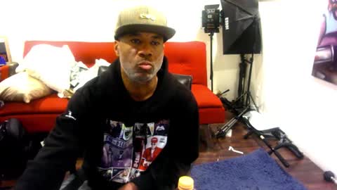 Snapshot of adick_ting chatting on February 2026 09:15:01 AM adick_ting online show from February 2026 09:15:01 AM