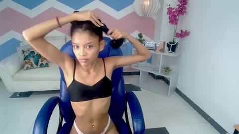 Snapshot of adisson_petite1 chatting on November 2025 12:17:01 PM adisson_petite1 online show from November 2025 12:17:01 PM