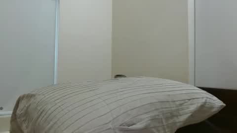 adit56665 online show from November 2025 04:37:01 AM