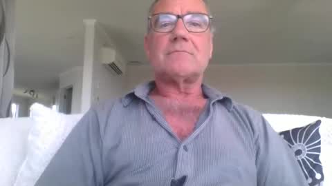 adjustable14 online show from November 2025 01:41:01 AM