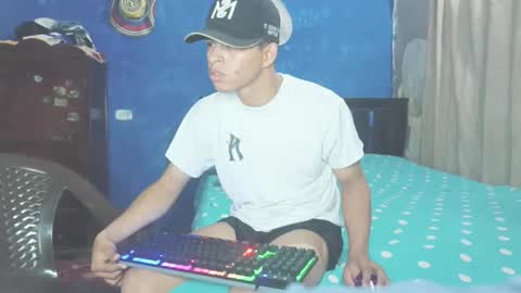 Snapshot of adonis5_ chatting on December 2025 08:58:01 PM Adonis online show from December 2025 08:58:01 PM