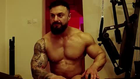 Adonis online show from December 2025 09:23:02 PM