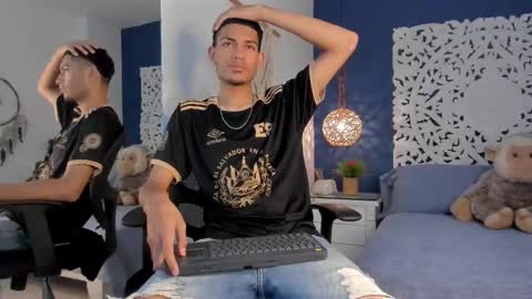 Snapshot of adonis_wb chatting on September 2025 08:10:01 PM adonis_wb online show from September 2025 08:10:01 PM