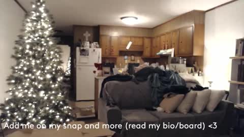 adorable22 online show from December 2024 05:18:02 AM