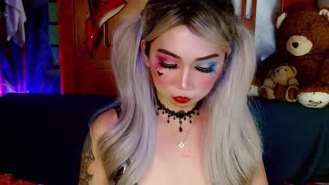 Snapshot of adorableslutxxx chatting on January 2025 05:53:01 PM jasmine online show from January 2025 05:53:01 PM