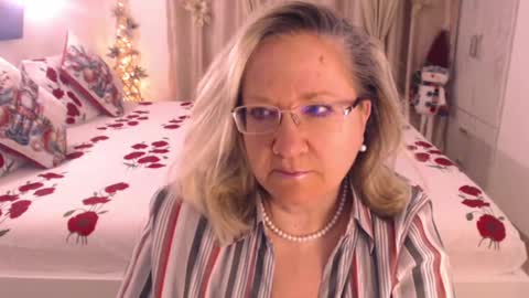 Cryna online show from January 2025 04:22:02 AM