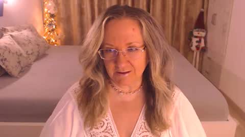 Cryna online show from January 2026 05:59:02 PM