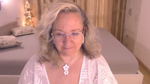 Cryna online show from April 2026 11:14:01 AM