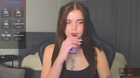 Adriana online show from October 2025 09:13:01 PM