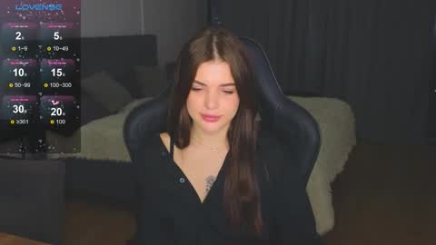 Adriana online show from November 2025 02:10:01 AM